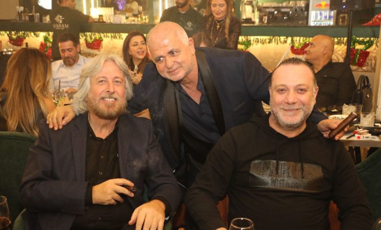 صورة سهرة رائعة ضمت مئات الشخصيات في عيد ميلاد الشيخ سالم العكاري بمرام كسليك