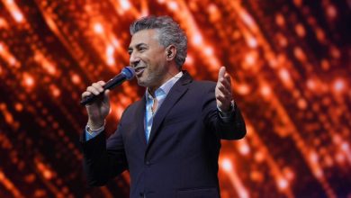 صورة عمر العبد اللات في مهرجان. JOY Awards